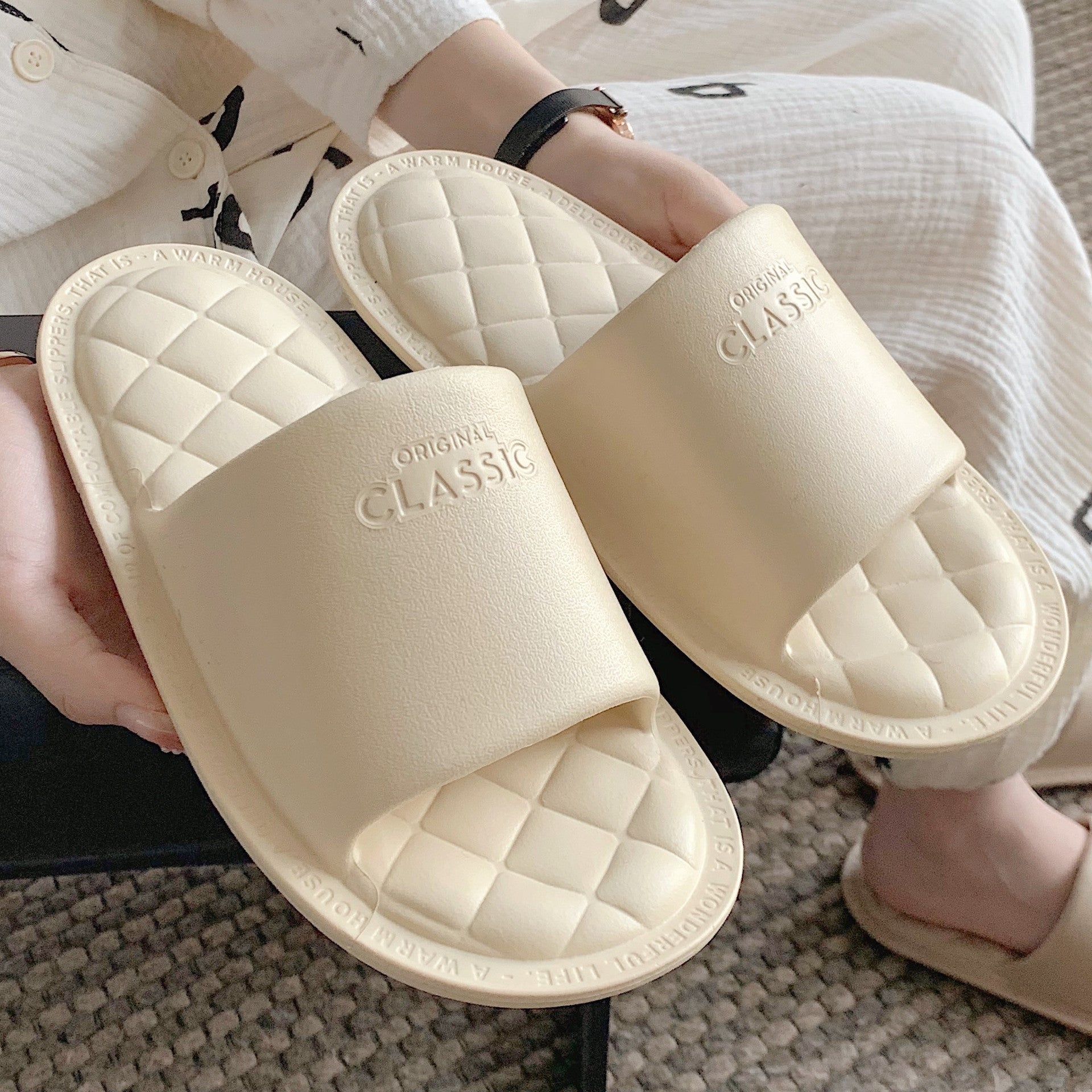 Solid Color Soft Indoor Slippers